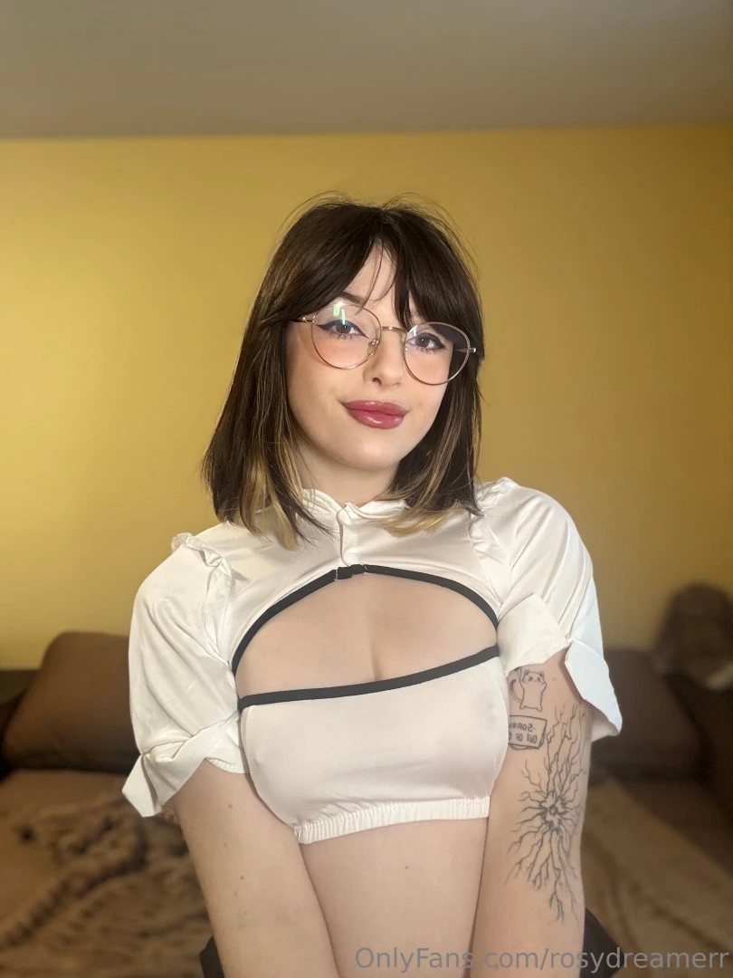 I think white is a really good color for me 