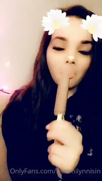 I could lick this popsickle all day 