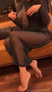 Happy weekend how are you all msg me and let s chat i m craving part 3