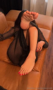 Happy weekend how are you all msg me and let s chat i m craving part 1