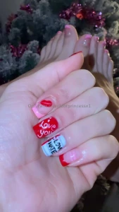 Fresh pedi send tributes part 1