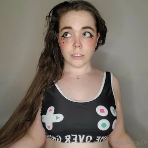 Heard you like gamer girls uwu wanna play