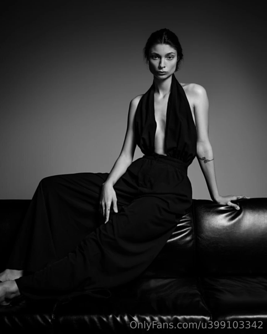 Will you obey my greatness or will you make me submit to your will it 