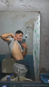 Hello love follow my friend diegoherrera02 he has beautiful content to