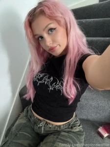 Happy thirsty thursday i think these pants might be too big gt lt what part 1