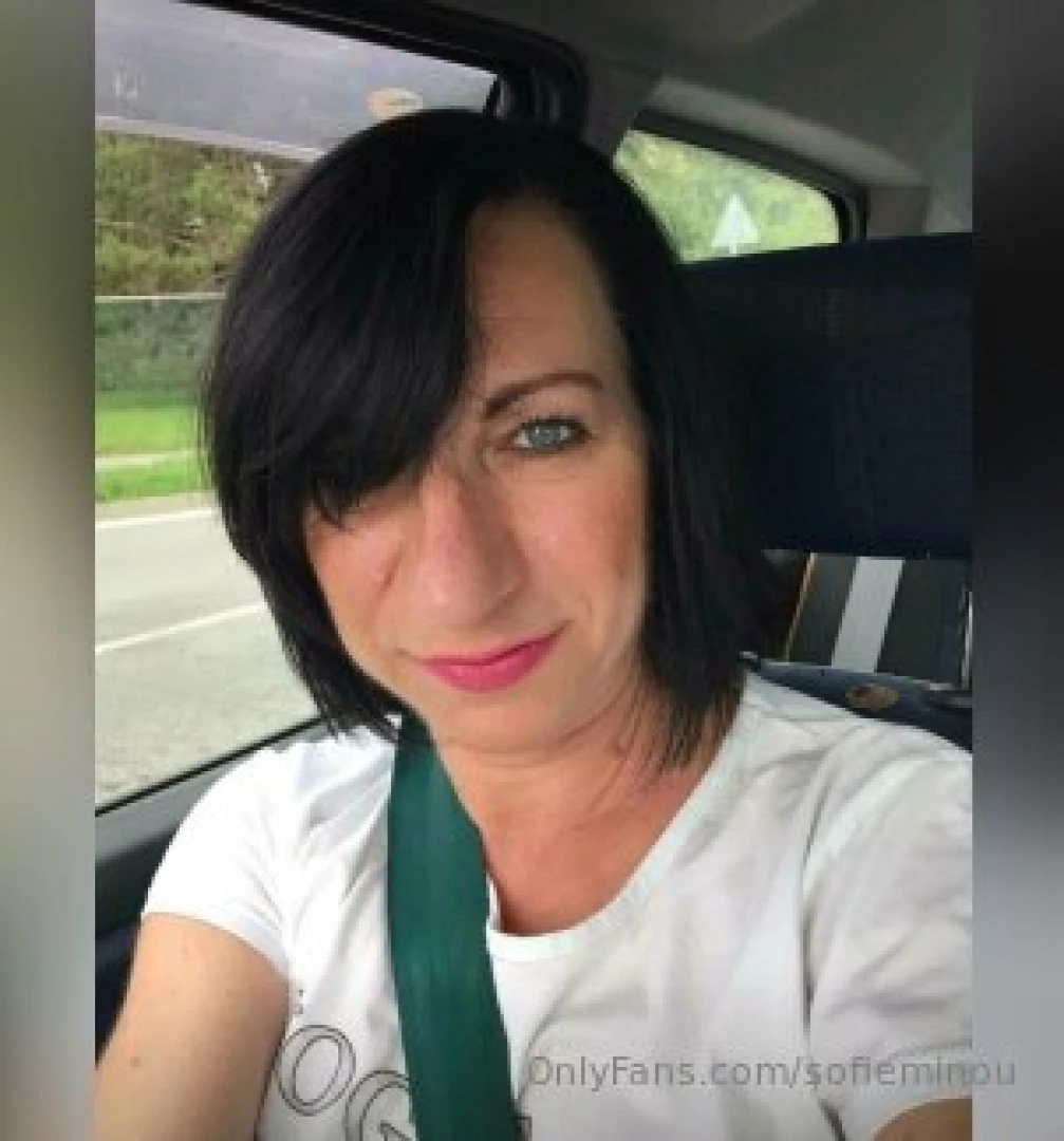 Milf alert freeninastar ninastarvip 100 videos amp nbsp free dick rate part 386 