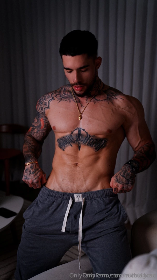 Dominicsullivan 50 off on vip page let me give an extra flavor to your part 1 