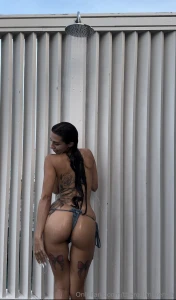 Ho combinato qualcosa di assurdo e illegale proprio qui vieni in chat