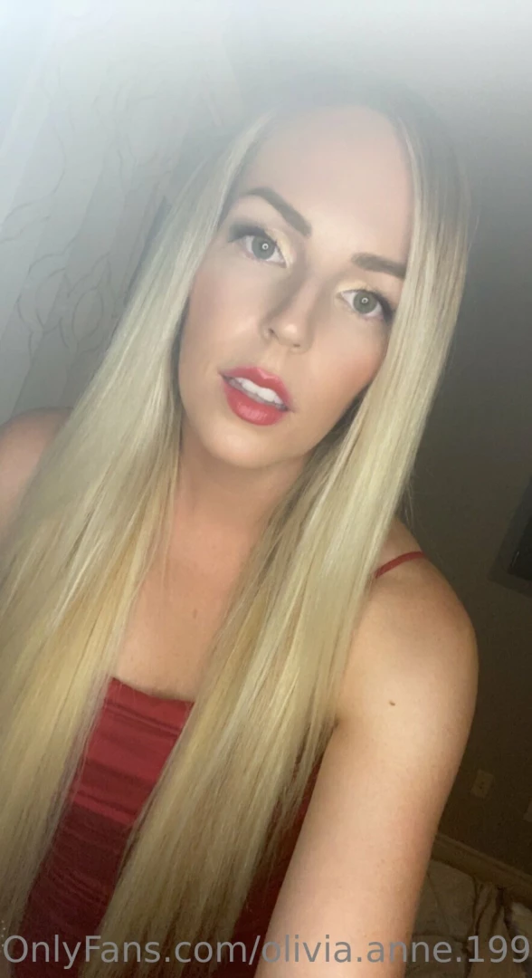 These lips just want to be kissed 