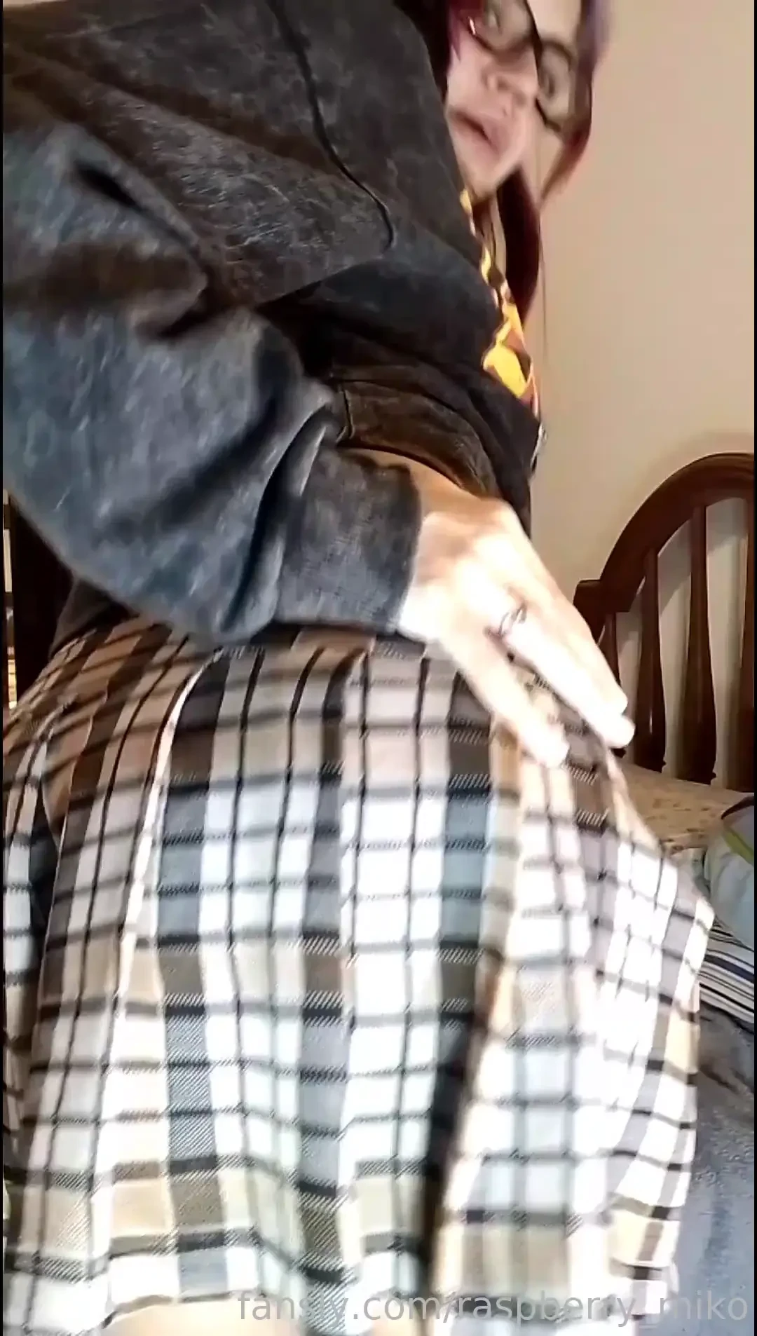 Dancing for you fyp ass pussy argentina brunette neonhair bigass horny 