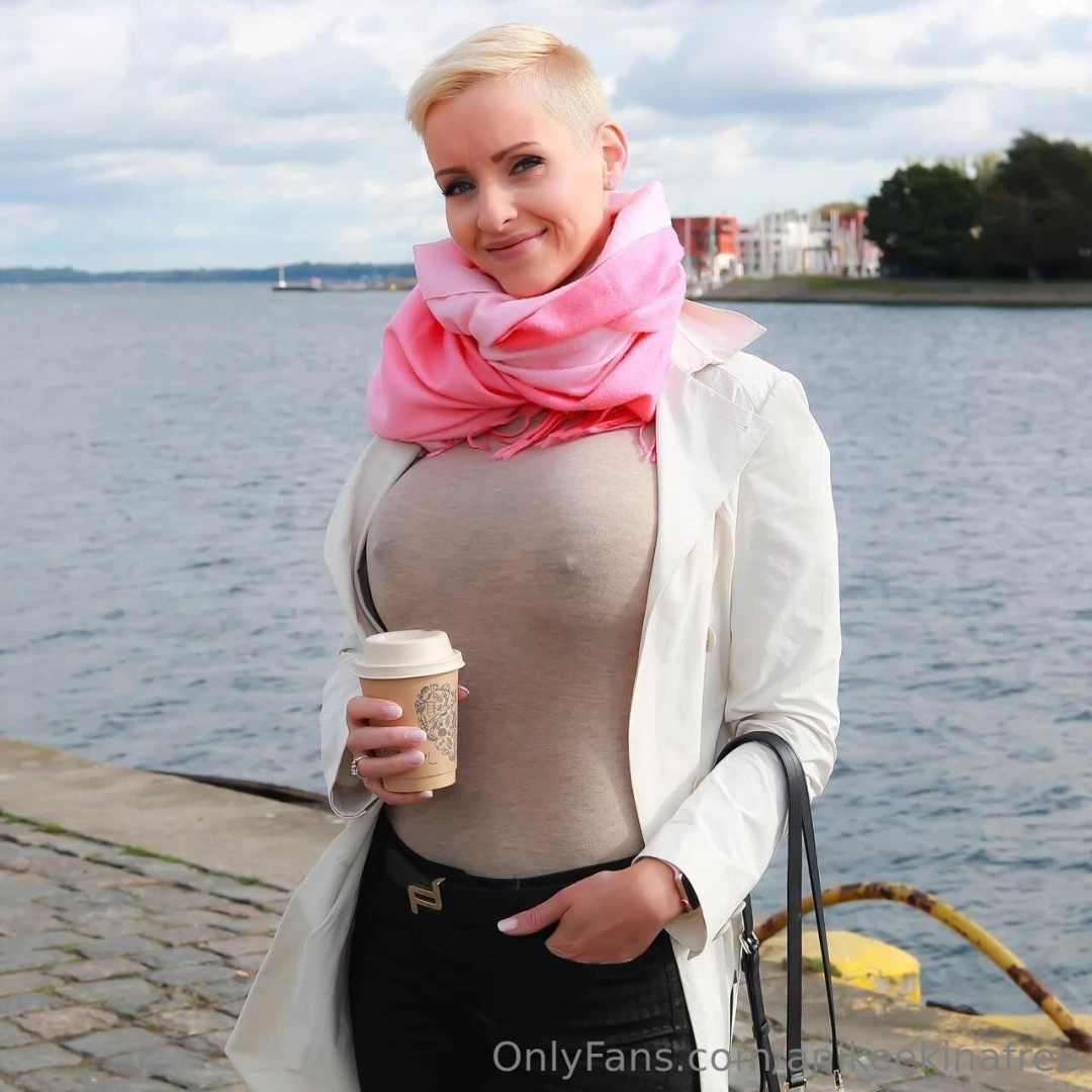 Bras are overrated am i right 