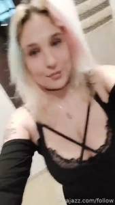 Do you like the jiggle viral curvy explore smile curvymodel altmodel