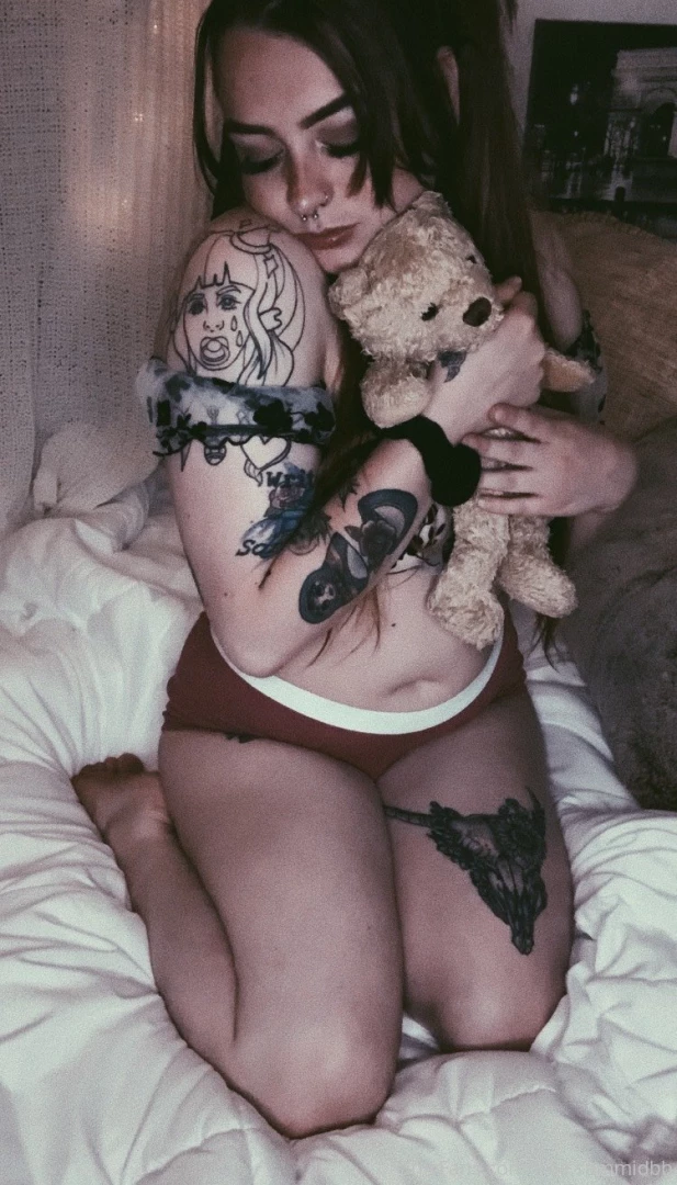 Come play with me over on my paid page sammidbb part 1 
