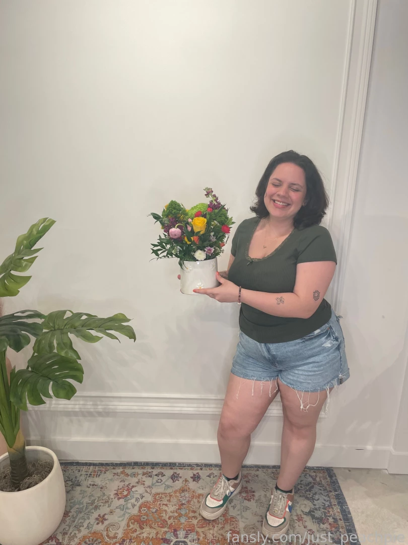 Took myself out for a dreamy little flower date felt like a soft girl part 2 