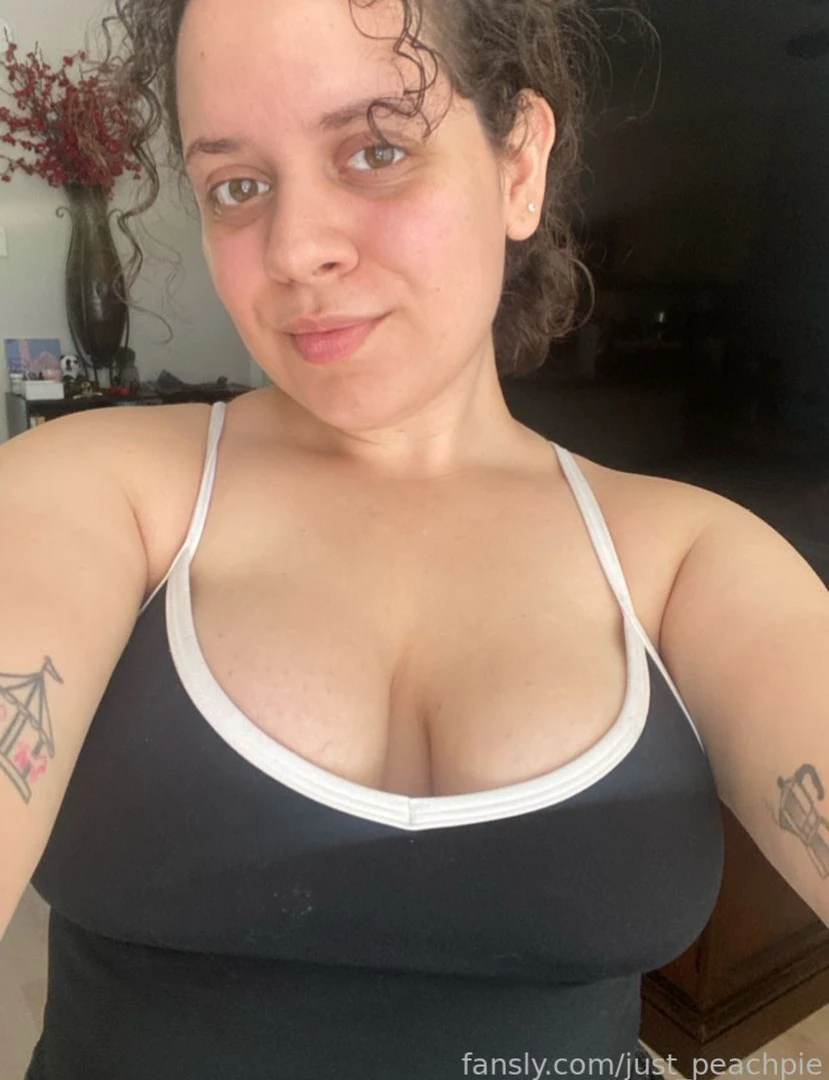 Getting pampered this evening with a fresh mani pedi and a little iced 