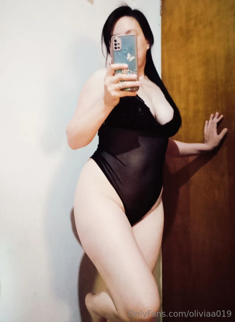 Lulu_love1 free subscription hi love i am lulu 27-year-old girl 