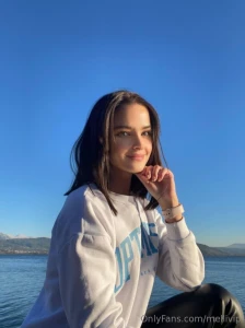 The depraved babe linda_pureee ran away from sch ol and is ready to part 33