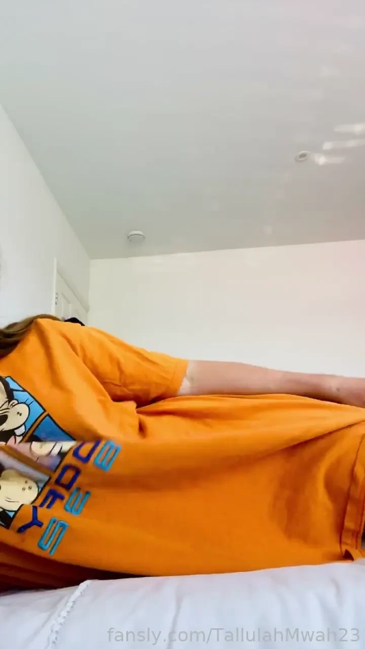 When she s a 10 amp wakes you every morning by reversing her ass into 