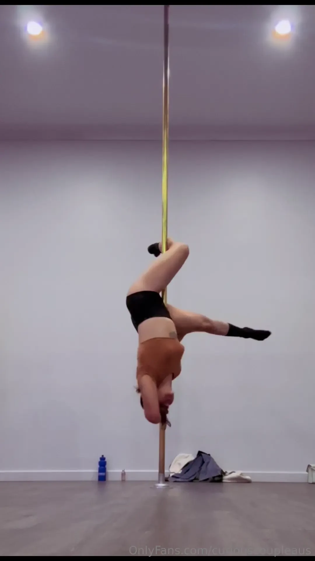 My goal for 2024 is to buy a pole for my house so i can make custom 