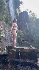 Went on a super cute walk yesterday and found a waterfall pool of part 1