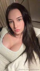 Kinda bored rn lol somebody say hi part 2
