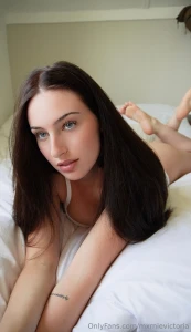 Message me a rn if you re horny too and wanna have some fun with me part 1