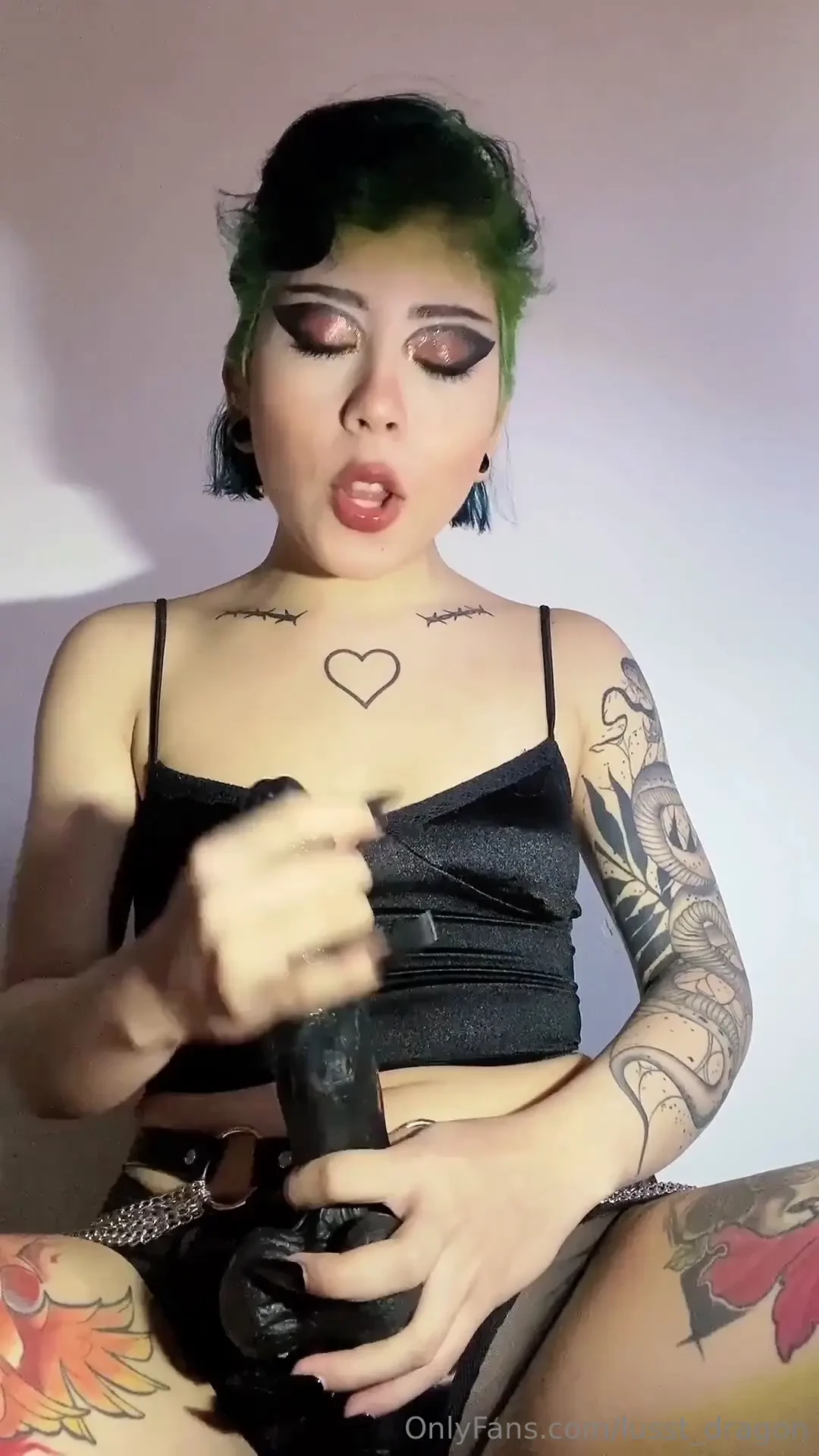 Kneel bitch when your mistress bdsmmistressroxy is before you you part 3 