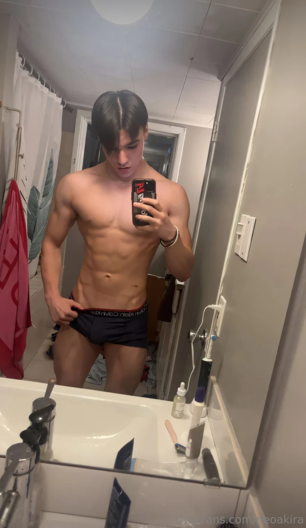 Let s keep this naughty little secret going 