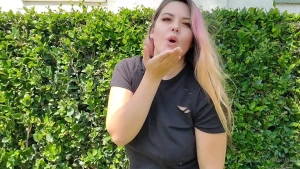 Pov you see the most beautiful girl in the world its me