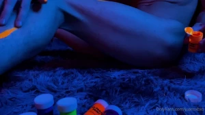 Come paint my cock so you can sit later