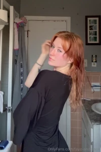 No makeup faye exposed