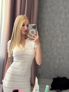 When the mood matches the clothes - soft and simple