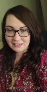 Sorry i m not wearing make-up so not looking dolled up but a quick