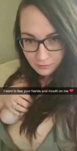 Longing to feel lips on my neck part 1
