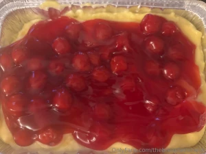 Some highlights from today filming a custom in this hooters outfit do part 2