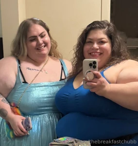 Hey guys fat-topanga and i are doing a livestream this friday at 8pm