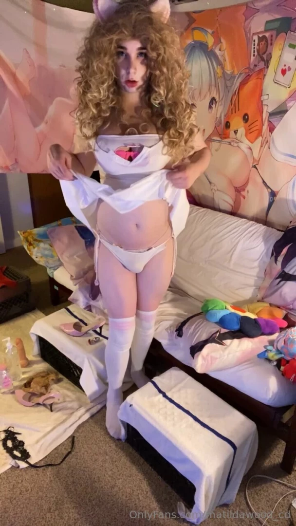 Love showing off for my fans be sure to check out the vids where these 