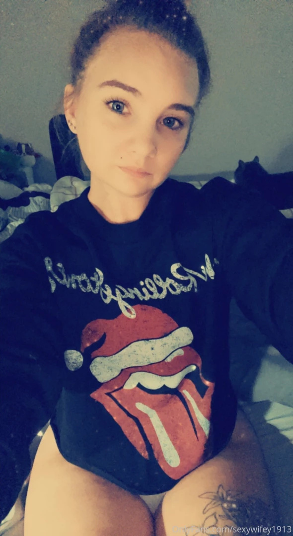 Sexywifey1913 part 1083 