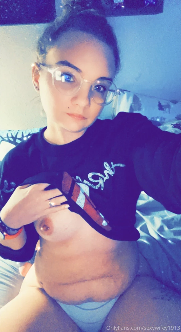 Sexywifey1913 part 1060 