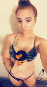 Sexywifey1913 part 1375