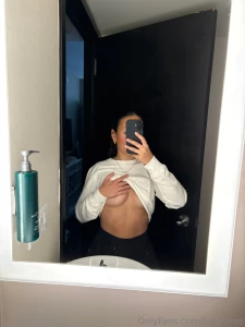 Woke up to 2 000 of you here overnight i m blown away thank you for