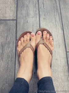 Who likes customs available