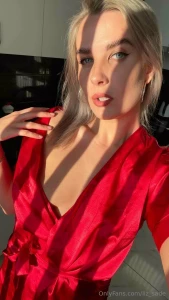 Baby today i am all burning and on this i want you to take off my red