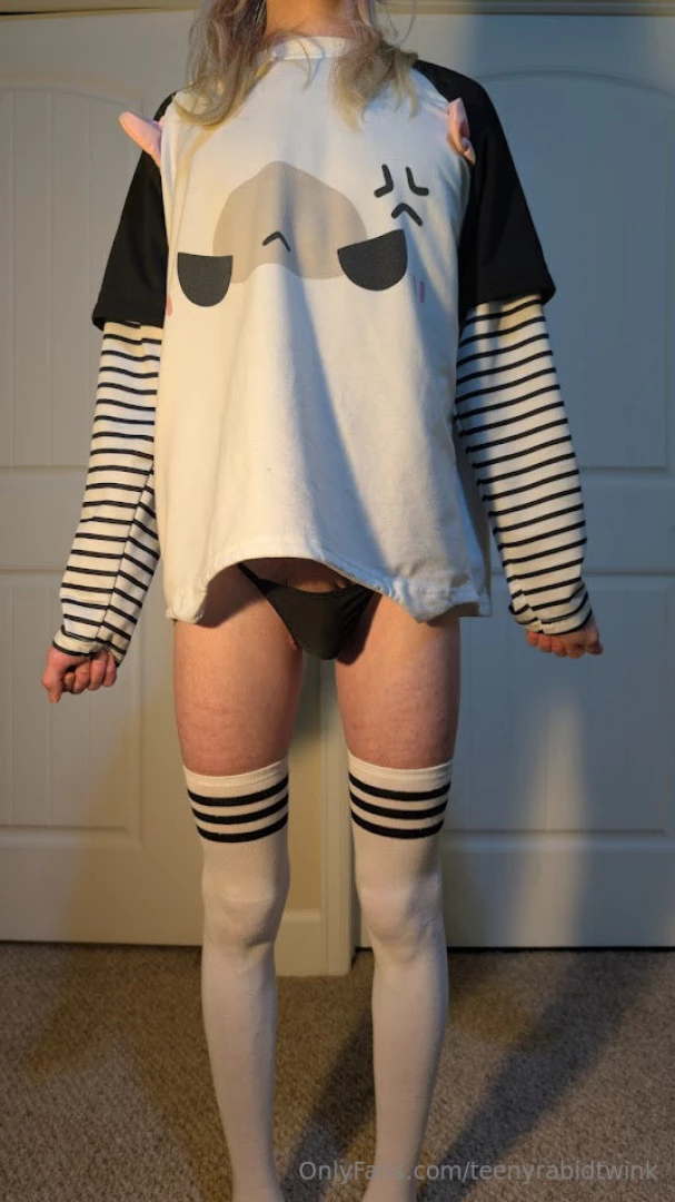 Im not sure this thong is really doing much part 5 