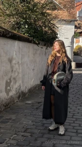 Do you know what pleasure i get when i walk down old streets and