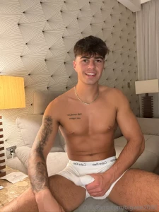 Wanna give me a hand part 31