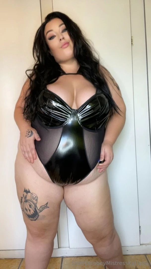 Rate your mistress you know what to do slaves rate your super mean 