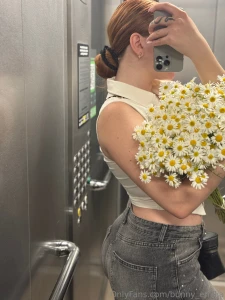 I decided to make myself happy with my favorite daisies it s wonderful