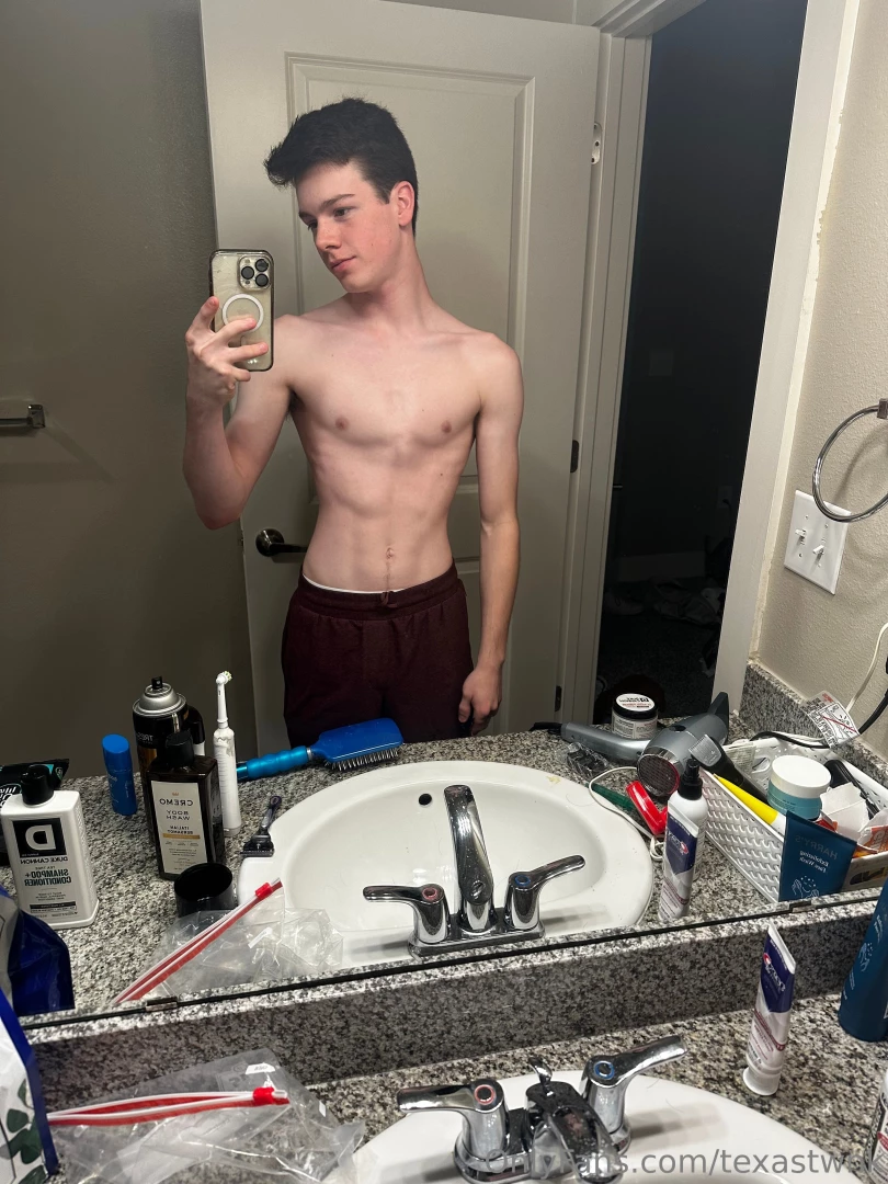 Twink to twunk journey 