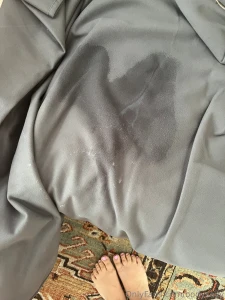 I squirt for the first time by myself it was so hard to pull out after